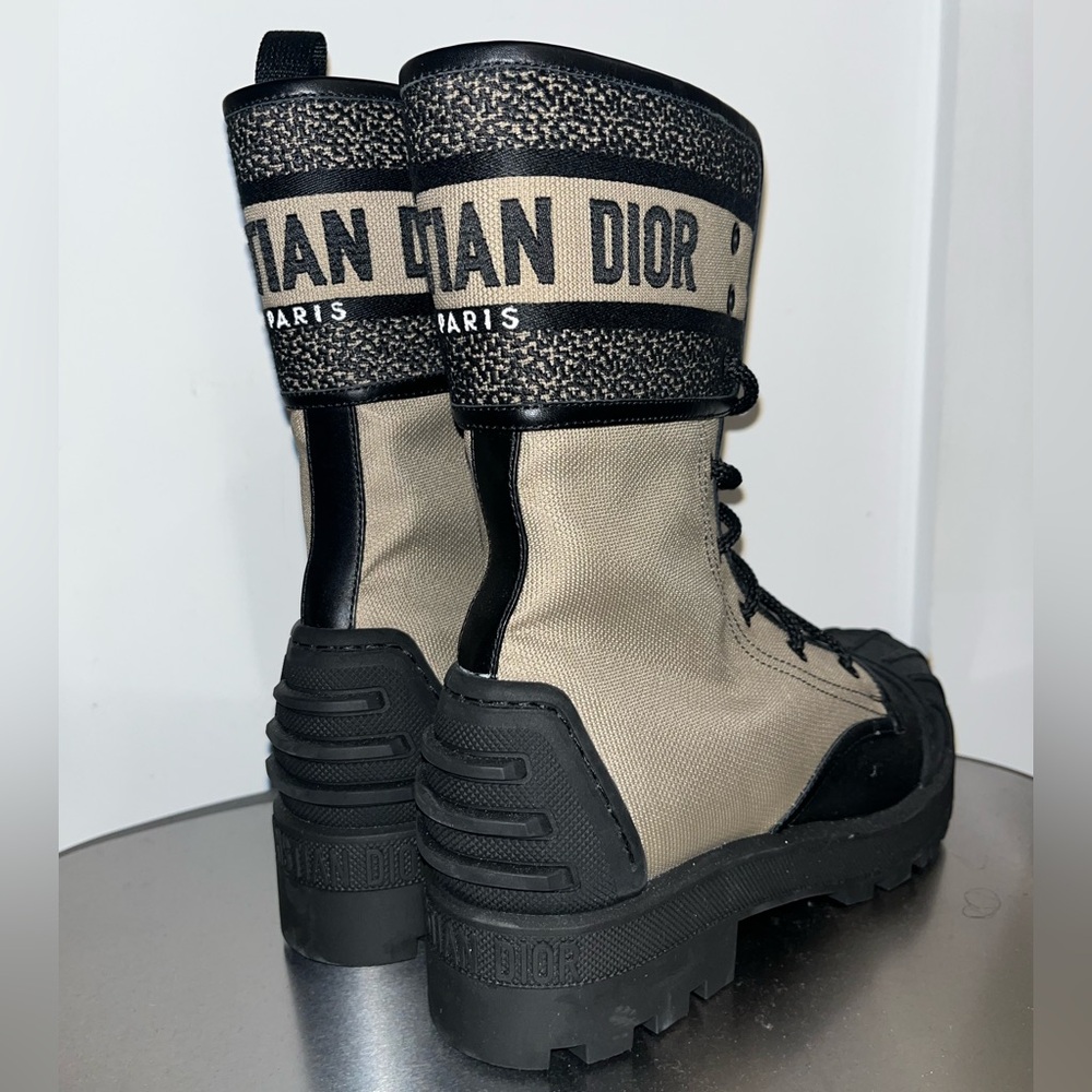 Dior Black and Tan D-Major Ankle Boot - Picture 5 of 7